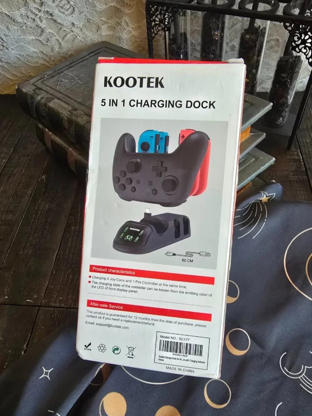 Kootek 5 in 1 charging dock - BNIP - Joy-cons - pro controller - switch